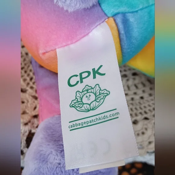 2017 OAA, INC. CABBAGE PATCH KID (CPK) RAINBOW GARDEN PARTY BAILEY BEAR 9" DOLL - Picture 6 of 12